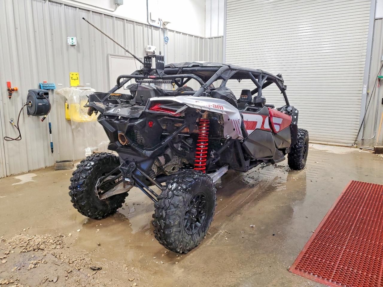 2024 Can-Am Maverick X-Utility Vehicle