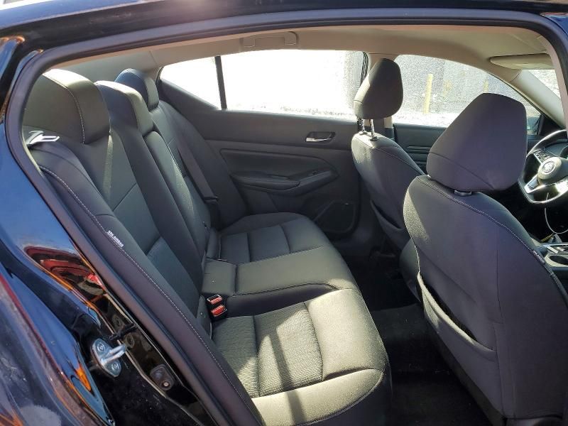 2019 Nissan Altima s