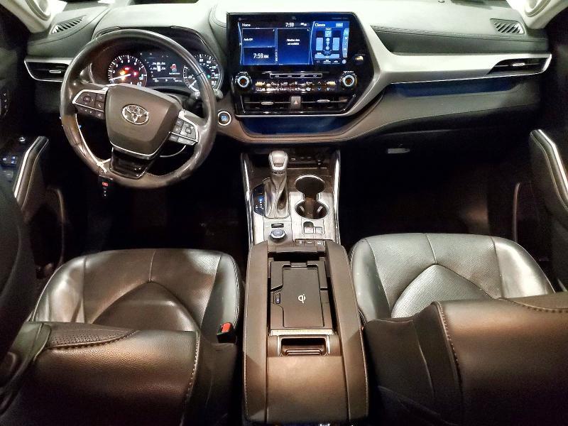 2021 Toyota Highlander Platinum