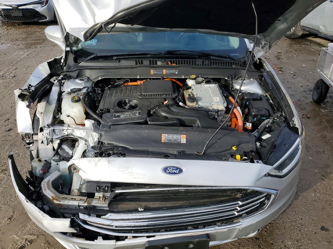 2017 Ford Fusion se Phev