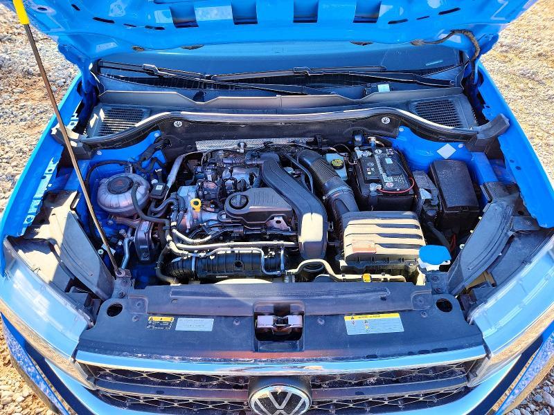 2022 Volkswagen Taos se