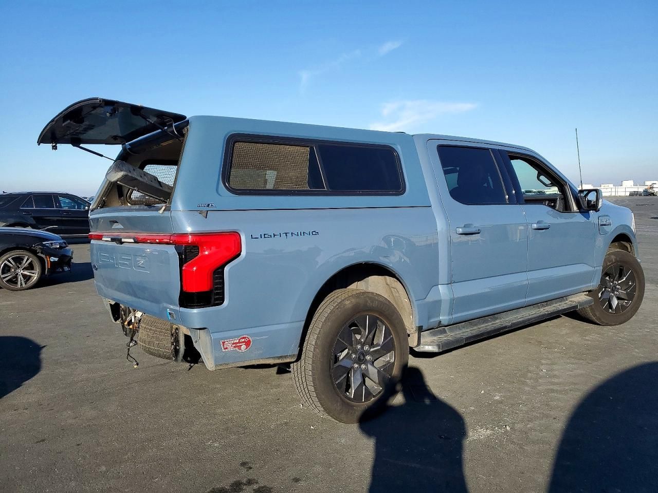 2023 Ford F150 Lightning pro