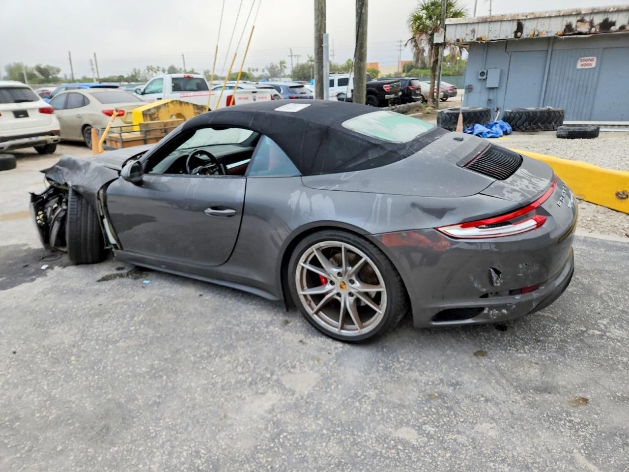 2017 Porsche 911 Carrera s