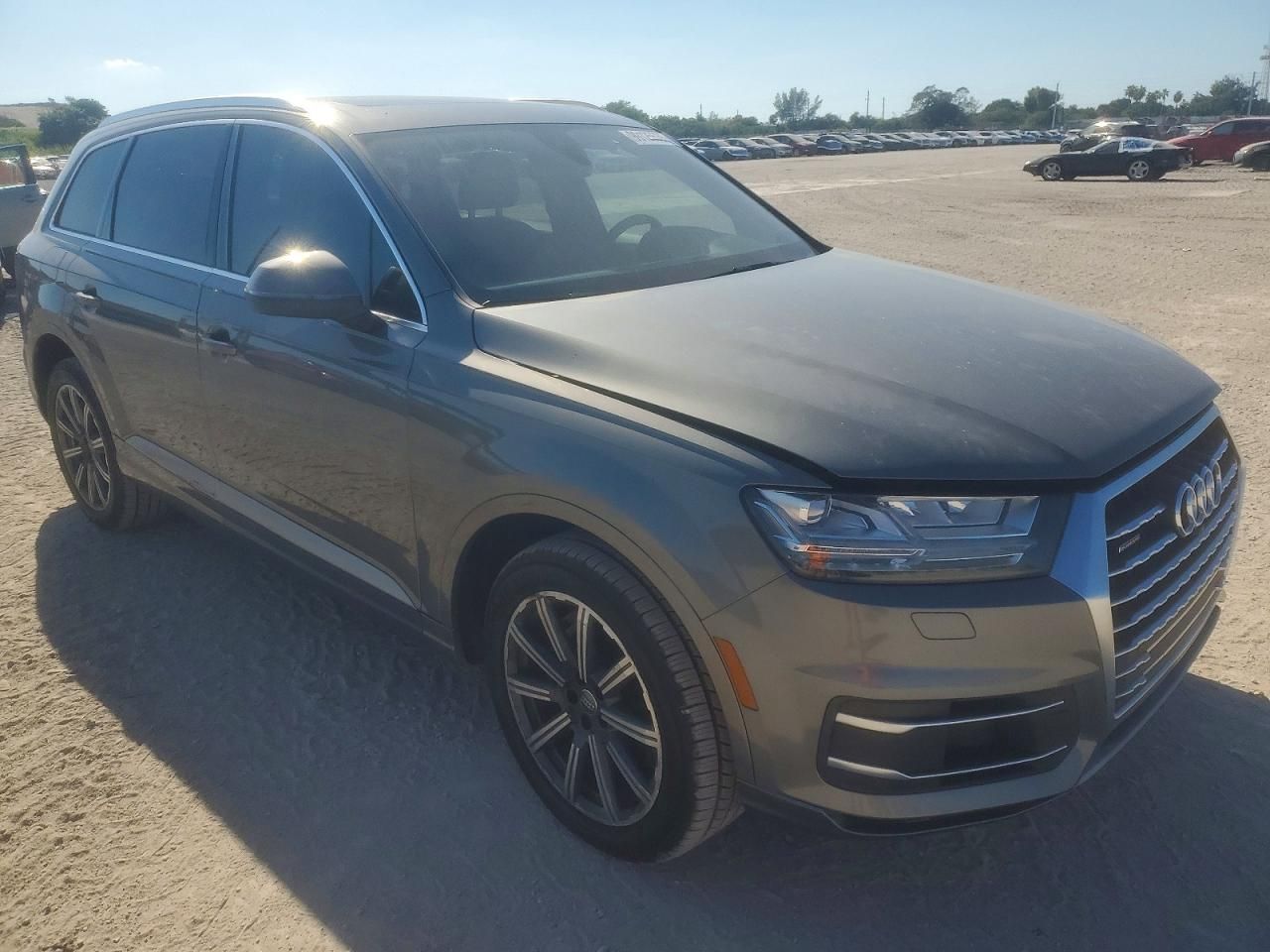 2017 Audi Q7 Premium Plus