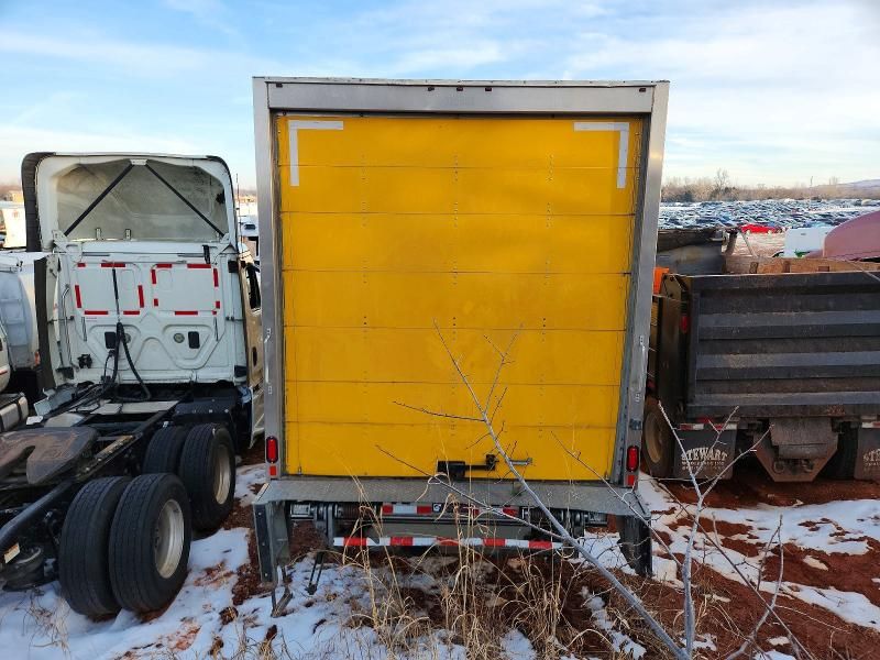 2020 International Mv607 box Truck