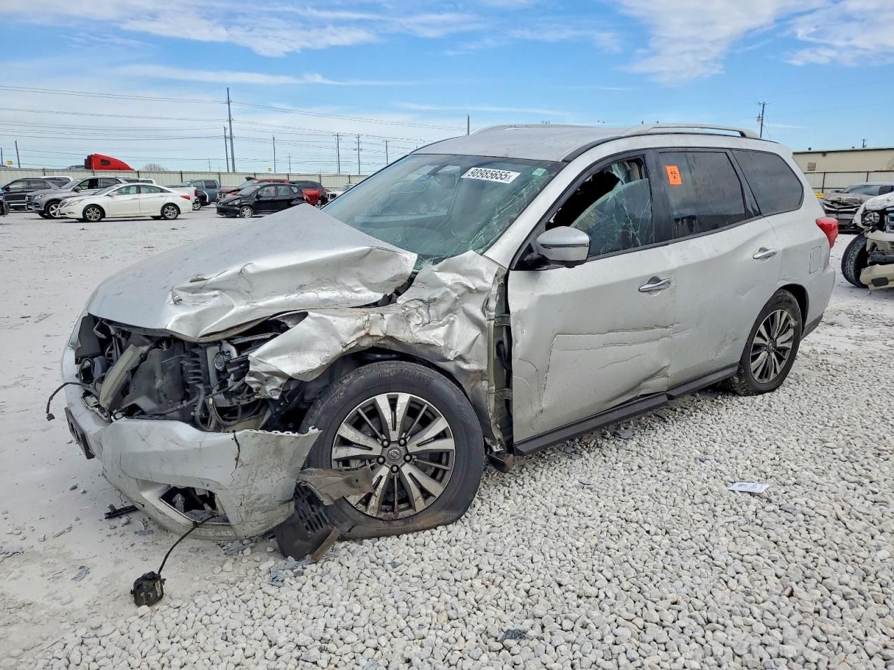 2019 Nissan Pathfinder s