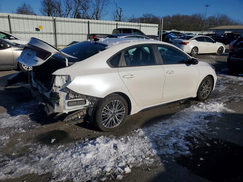 2022 KIA Forte gt Line