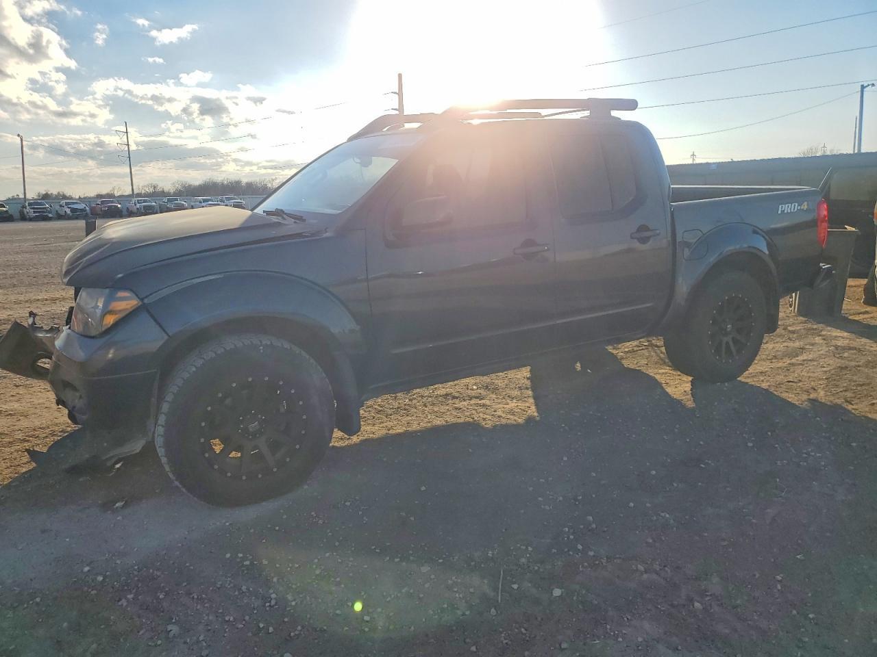 2017 Nissan Frontier s