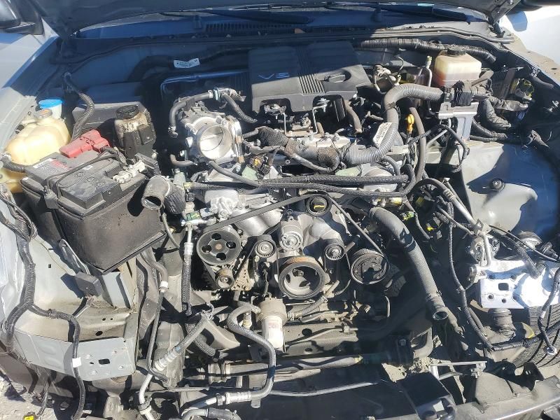 2021 Nissan Frontier s