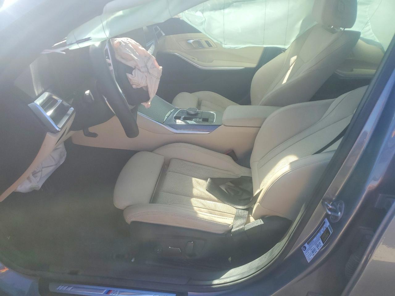 2025 BMW 330i