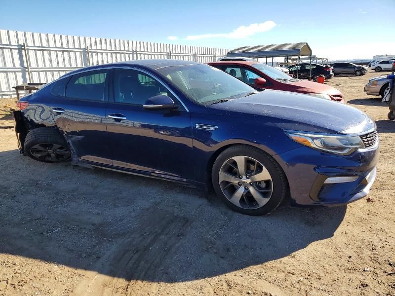 2019 KIA Optima s