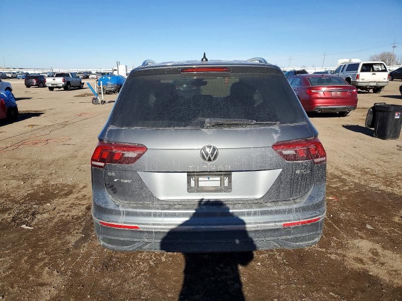 2022 Volkswagen Tiguan se