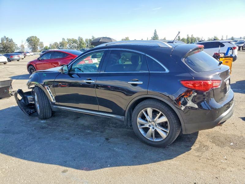 2016 Infiniti Qx70