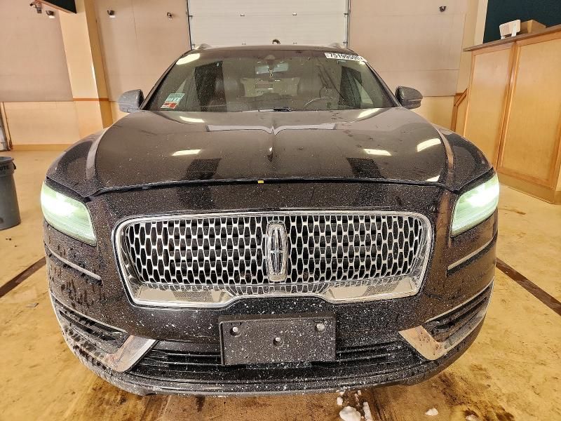 2019 Lincoln Nautilus Reserve