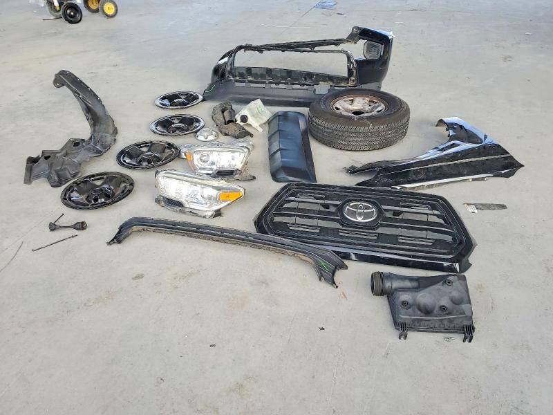 2017 Toyota Tacoma Double cab