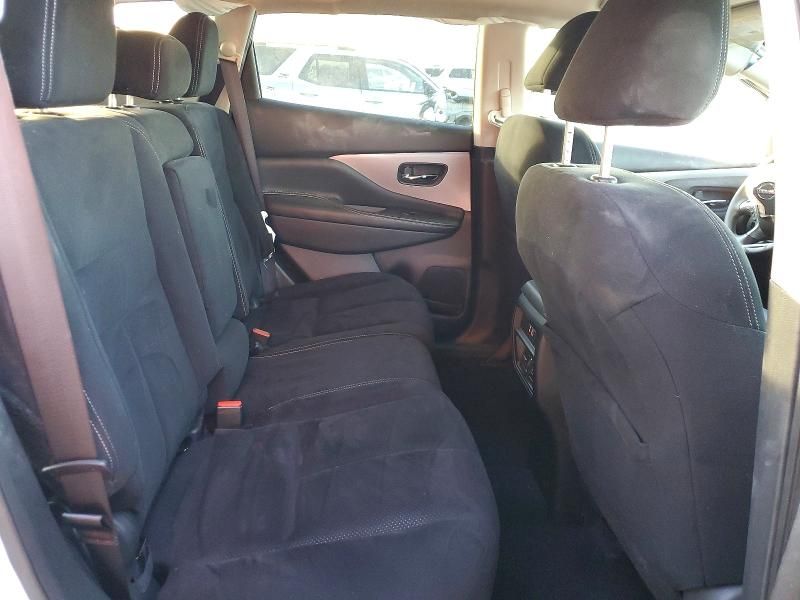 2022 Nissan Murano s