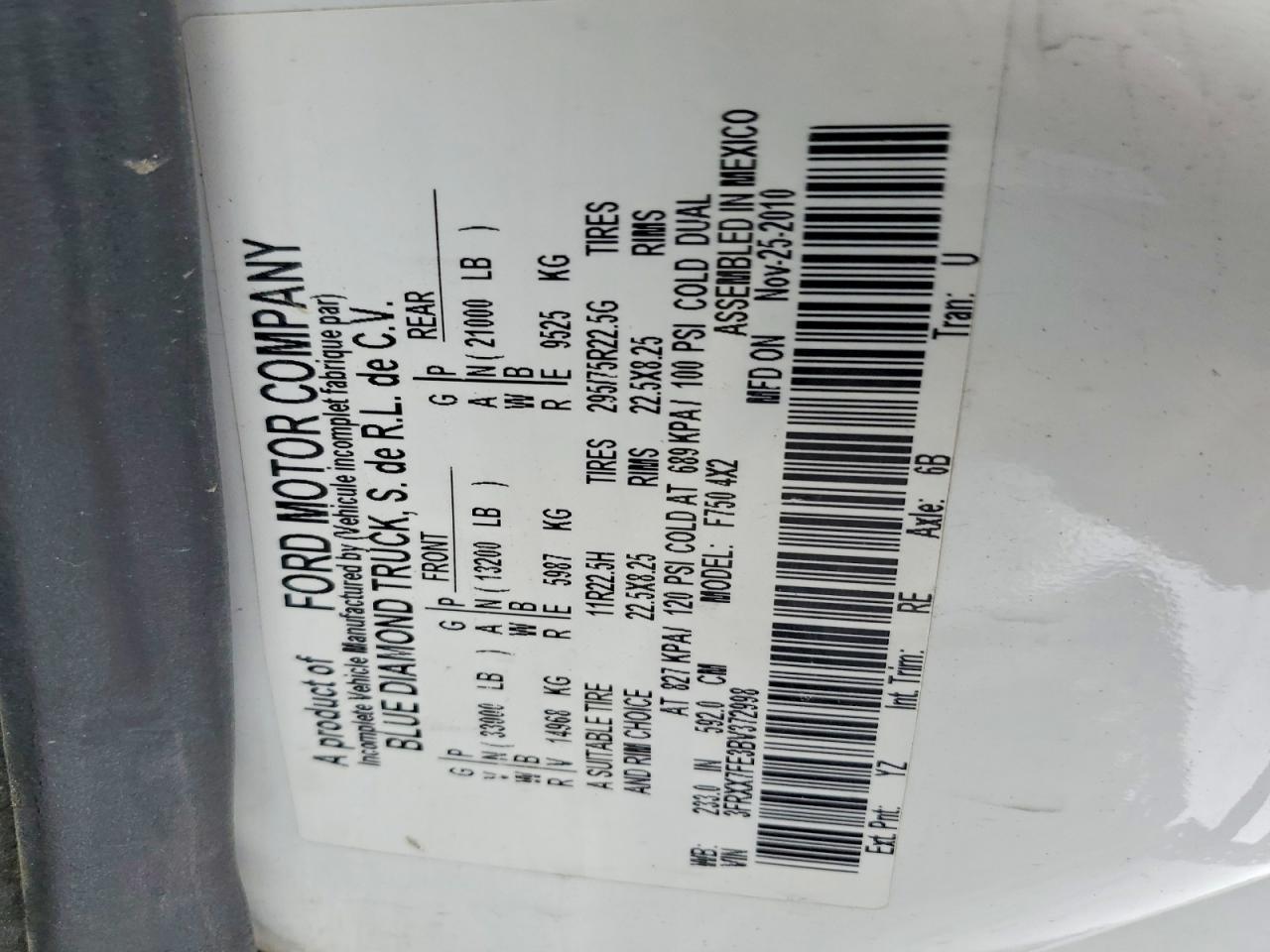 2011 Ford F750 Super Duty Bucket Truck