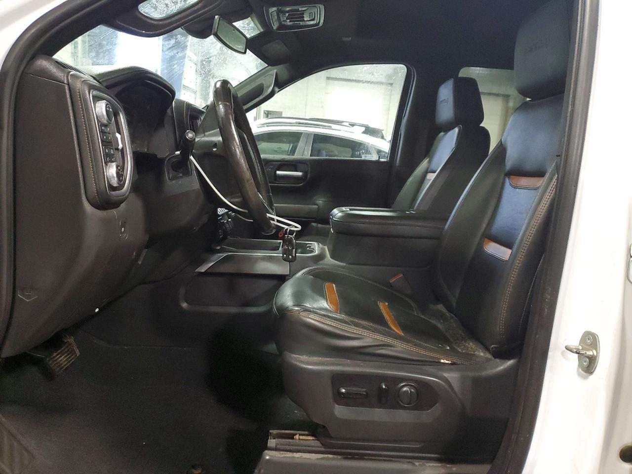 2020 GMC Sierra K1500 AT4