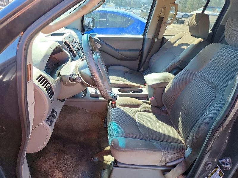 2011 Nissan Frontier s