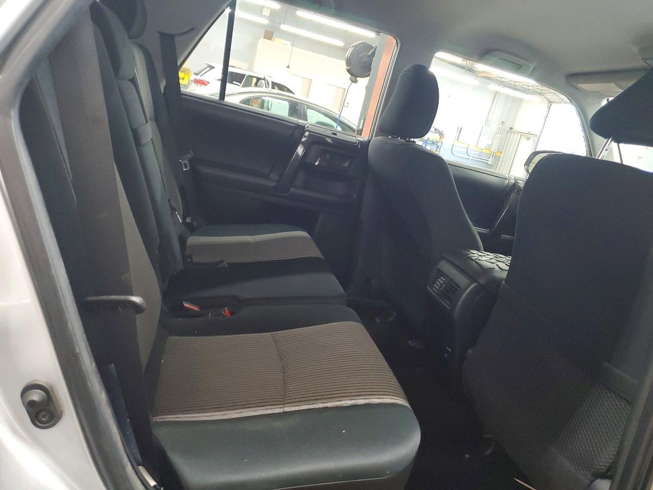 2017 Toyota 4runner SR5