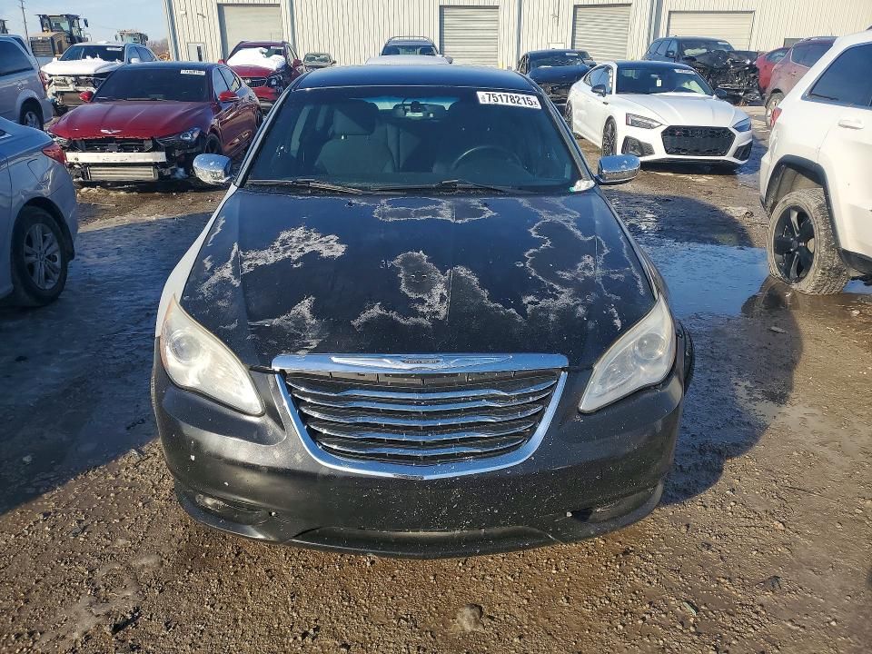 2012 Chrysler 200 lx
