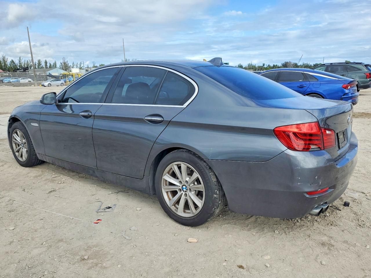 2016 BMW 528 i