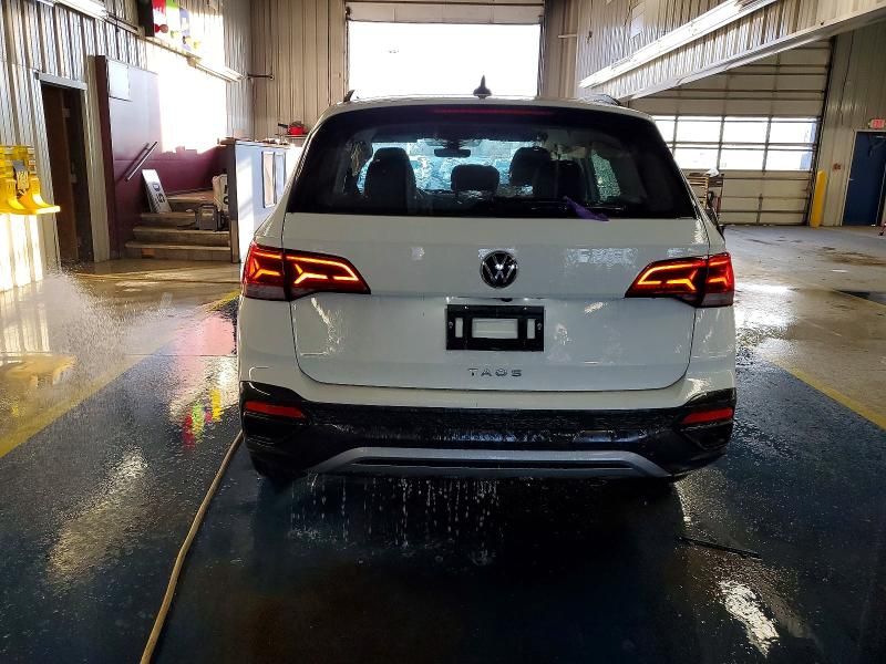2024 Volkswagen Taos s