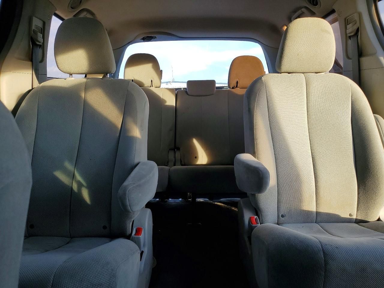 2011 Toyota Sienna