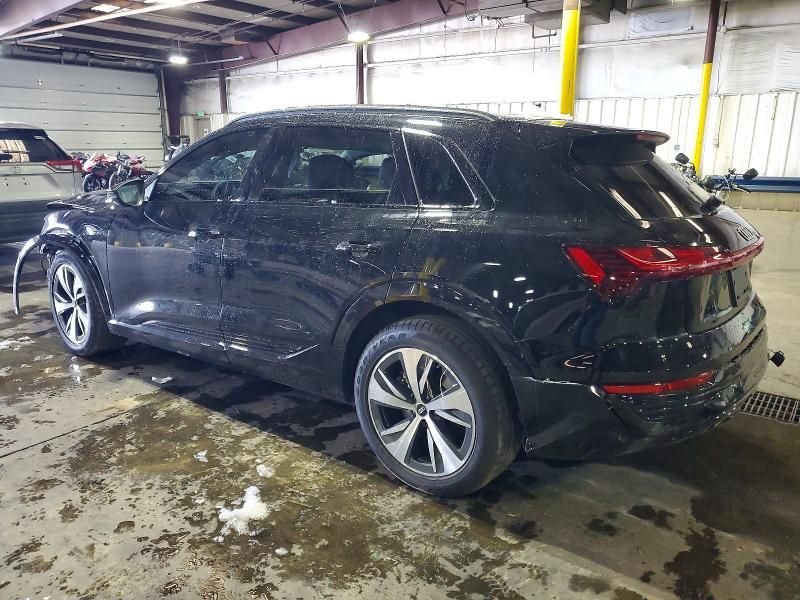 2024 Audi Q8 E-tron Premium