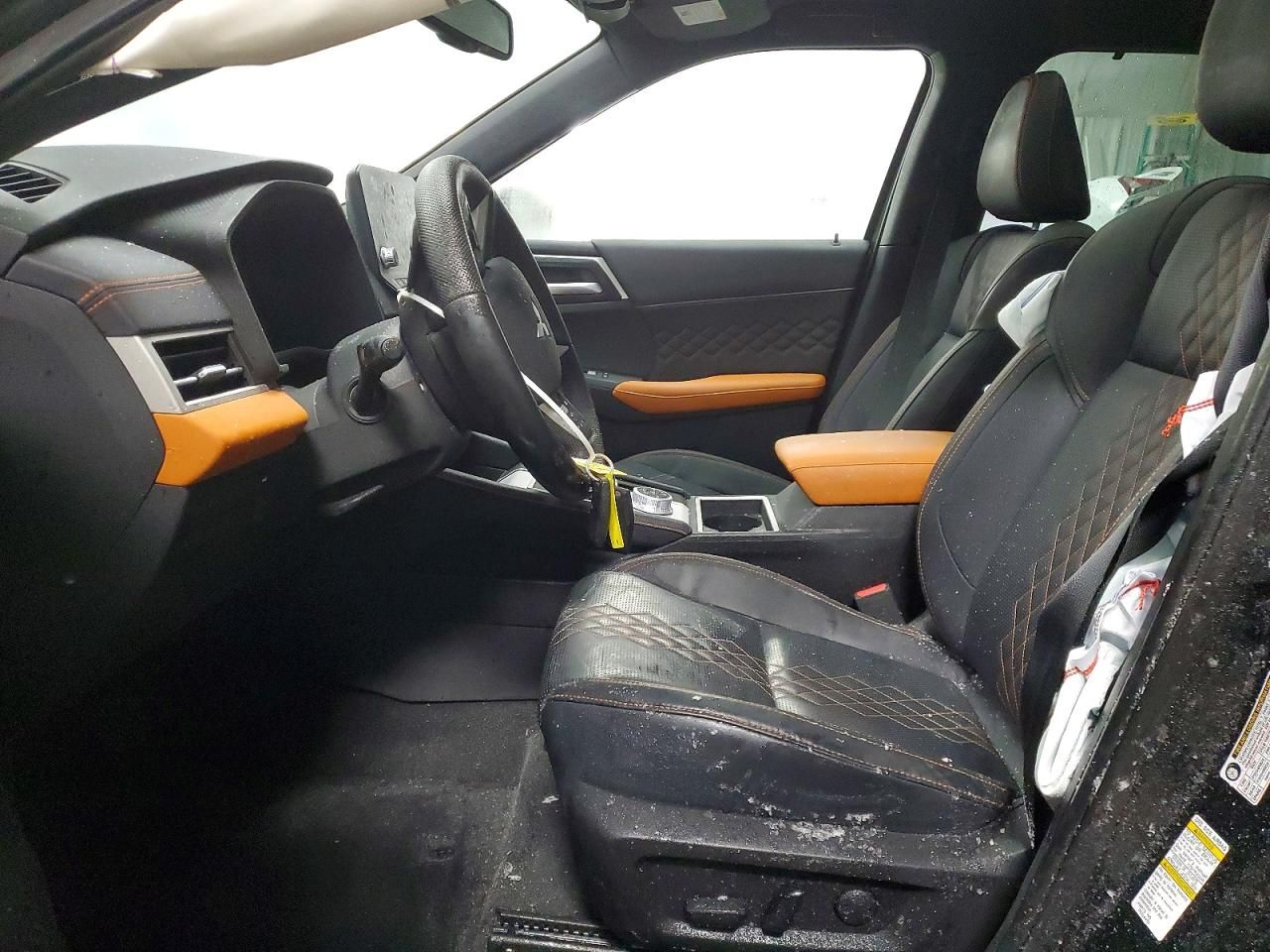 2023 Mitsubishi Outlander sel