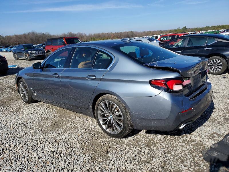 2022 BMW 530 i