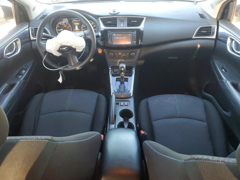 2016 Nissan Sentra sr