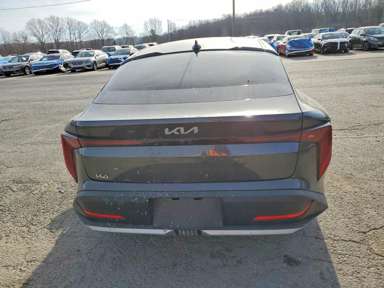 2025 KIA K4 lx