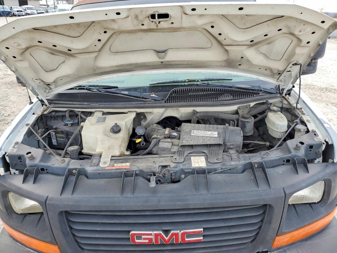 2007 GMC Savana Cutaway G3500