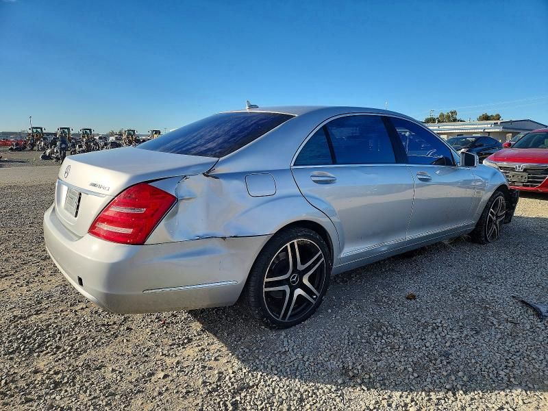 2012 Mercedes-Benz S 550