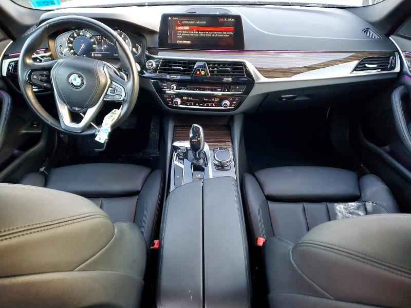 2019 BMW 530 xi