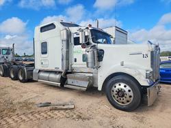 Kenworth W900 Semi Truck salvage cars for sale: 2007 Kenworth W900 Semi Truck