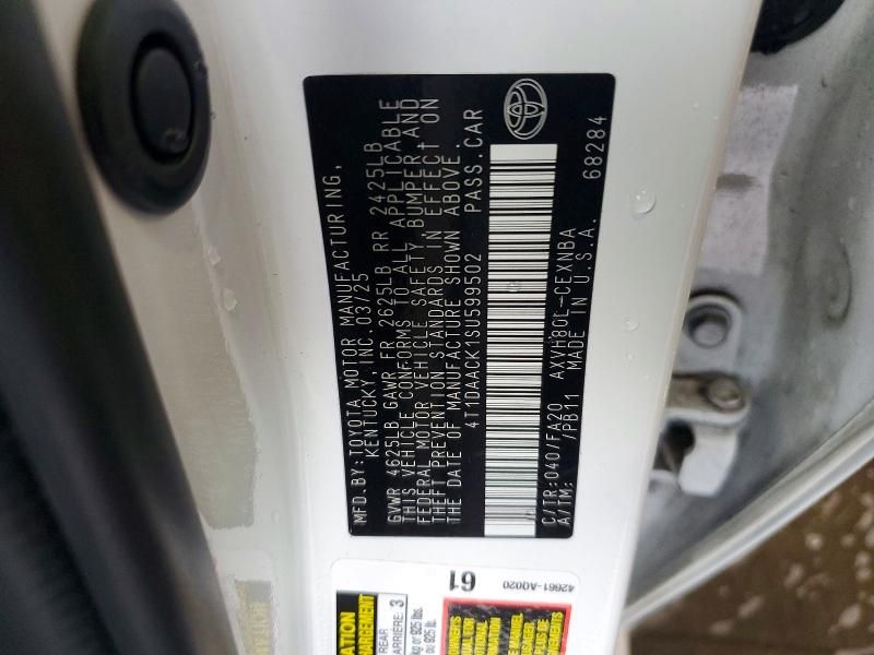 2025 Toyota Camry le