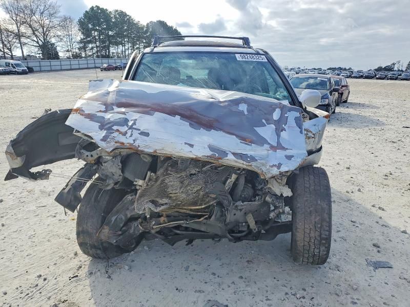 2004 Nissan Pathfinder le