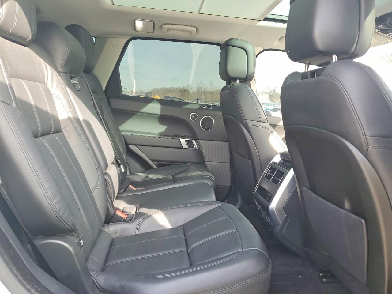 2020 Land Rover Range Rover Sport se