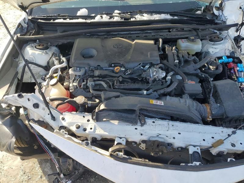 2021 Toyota Camry le