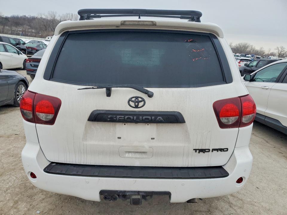 2020 Toyota Sequoia trd pro