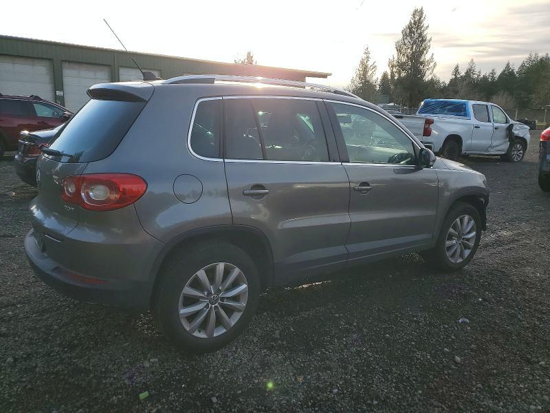 2011 Volkswagen Tiguan s