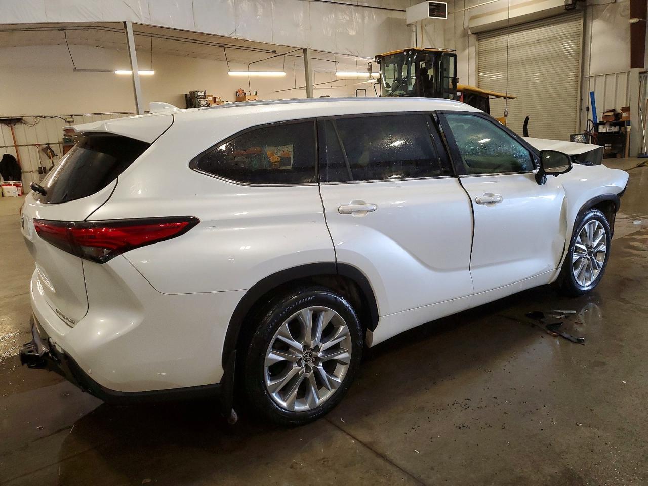 2022 Toyota Highlander Limited