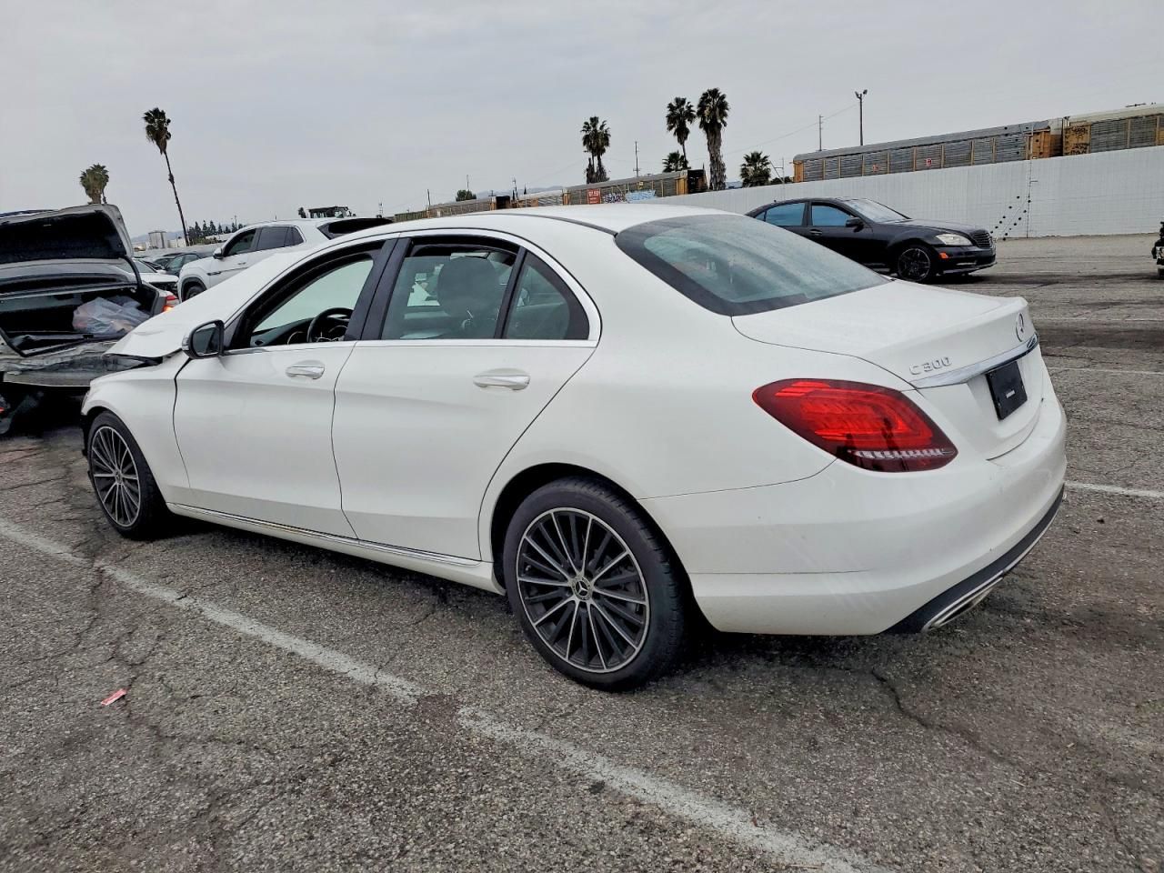 2020 Mercedes-Benz C300