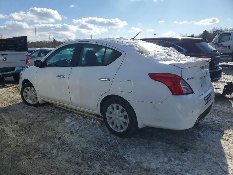 2015 Nissan Versa s