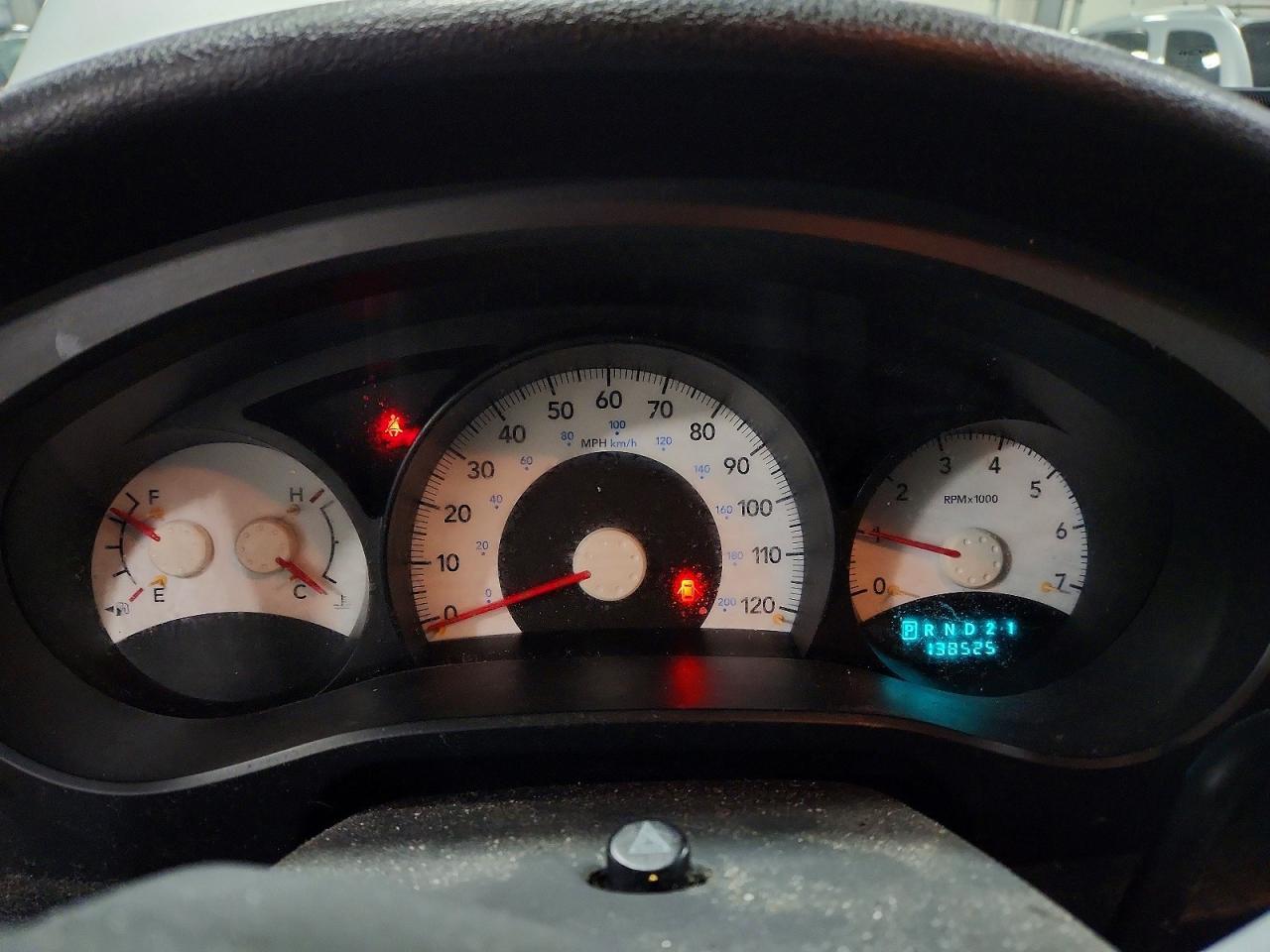 2006 Mitsubishi Raider Durocross