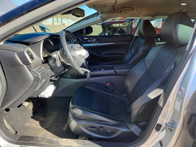 2021 Nissan Maxima sv