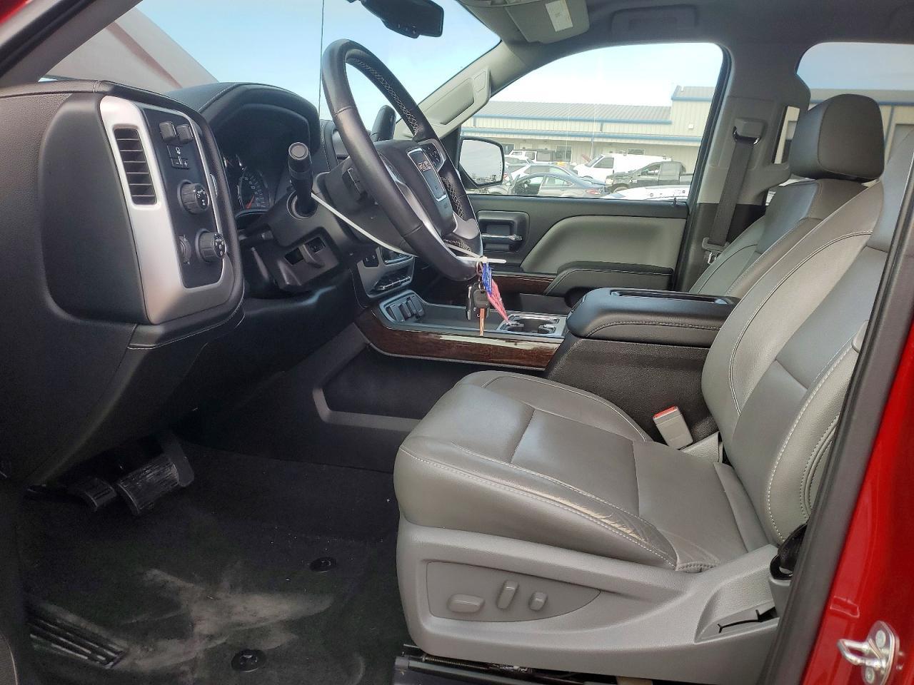 2018 GMC Sierra K1500 slt