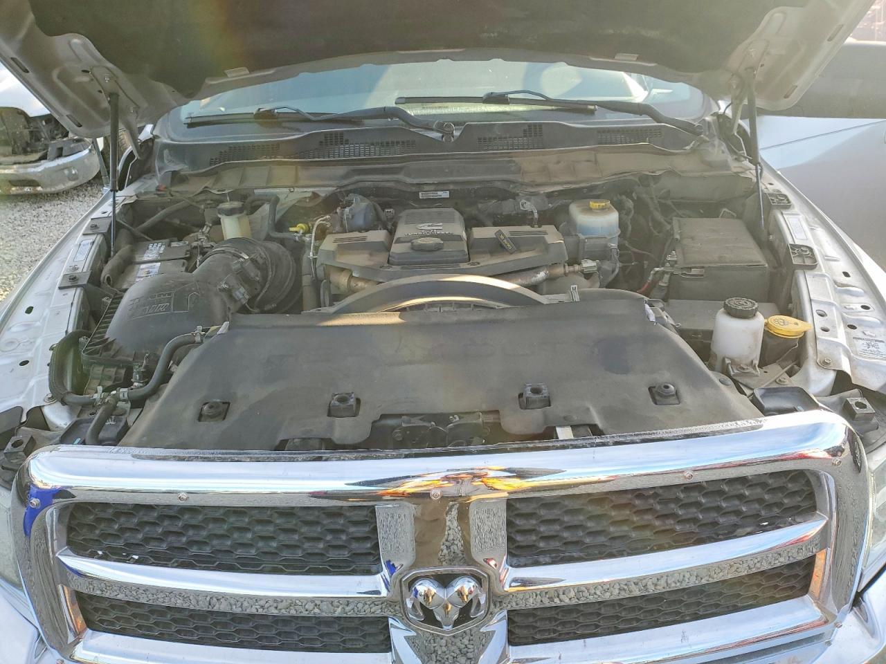 2013 Dodge Ram 2500 slt
